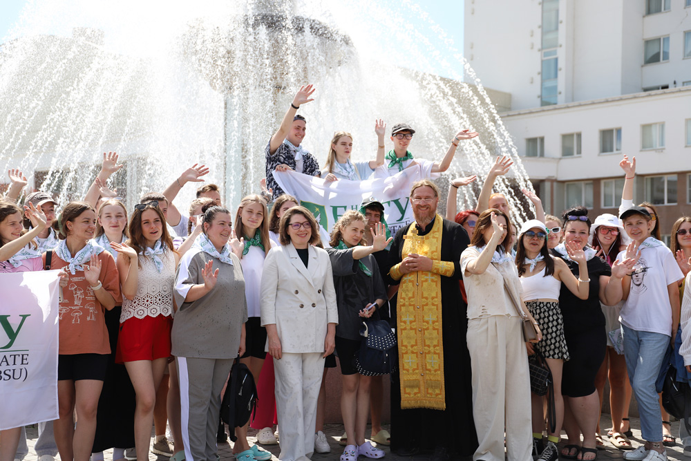 Студенты НИУ «БелГУ» отправились на фестиваль «Таврида.АРТ»