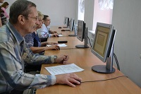 Участники компьютерного многоборья – пенсионеры!