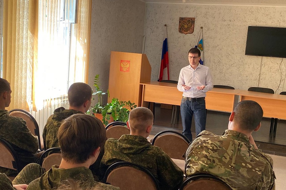 Представители НИУ «БелГУ» выступили с лекциями на военно-исторических сборах «Армата»