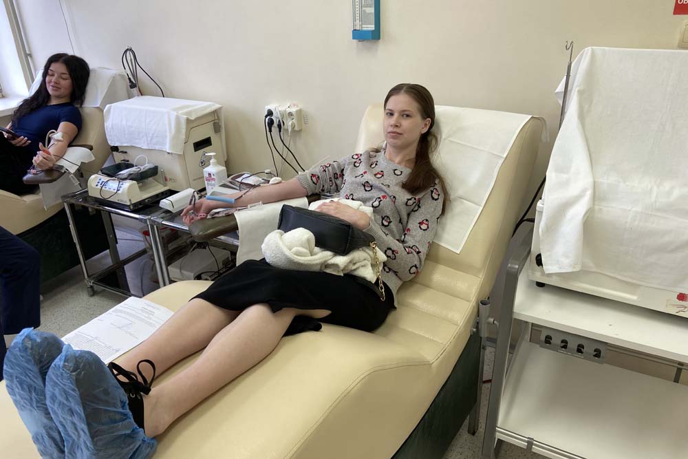 Представители НИУ «БелГУ» сдали более 25 литров донорской крови