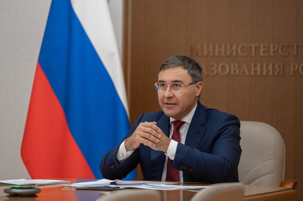 Глава Минобрнауки поздравил преподавателей высшей школы с профессиональным праздником