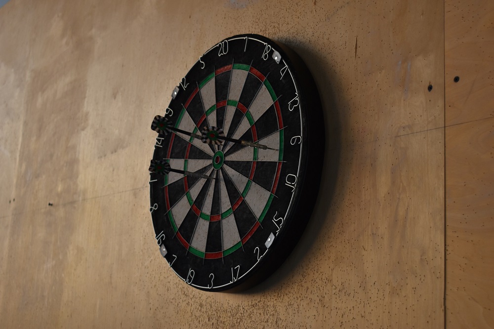 В НИУ «БелГУ» состоялась Спартакиада среди преподавателей и сотрудников по дартсу