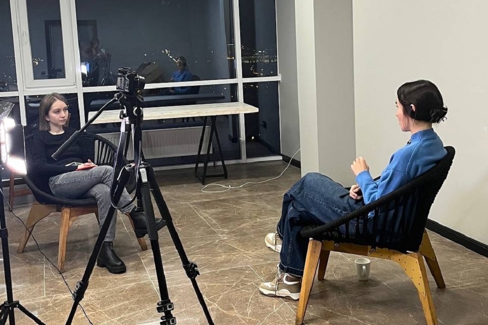 Студентка НИУ «БелГУ» приняла участие в федеральном кинопроекте о благотворительности