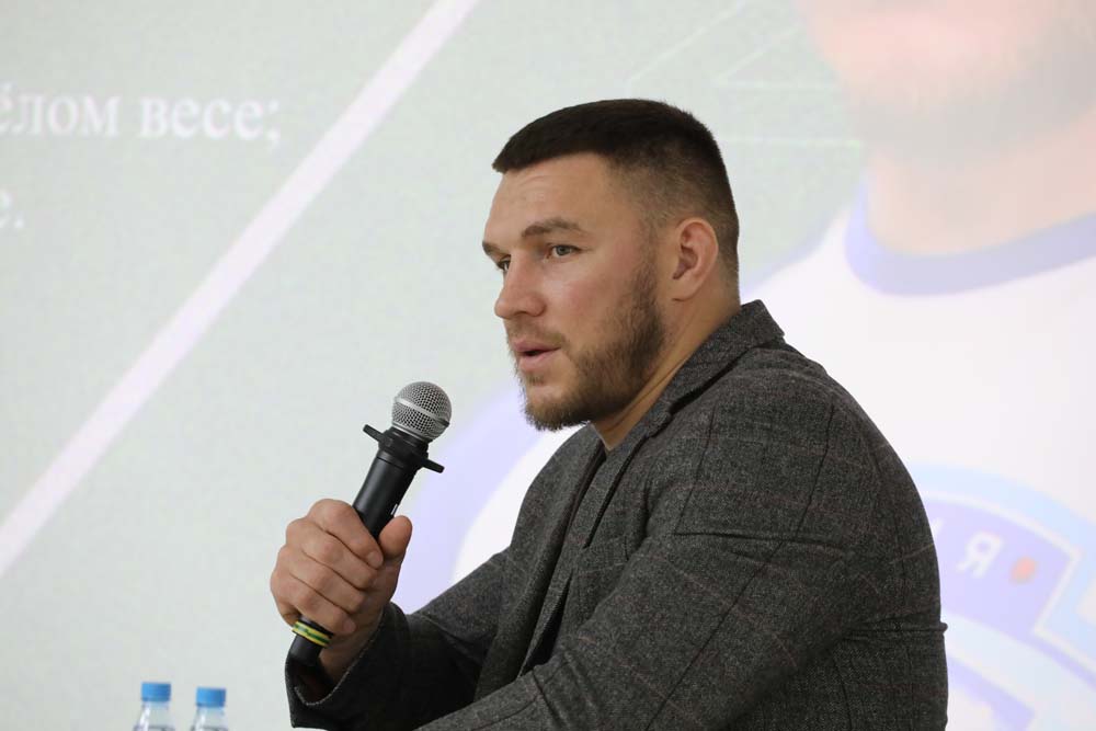 «Диалог на равных» с Вадимом Немковым состоялся в Белгородском госуниверситете