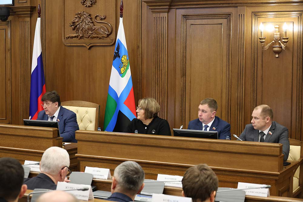 Ректор НИУ «БелГУ» отчиталась о реализации программы развития вуза в Белгородской областной Думе